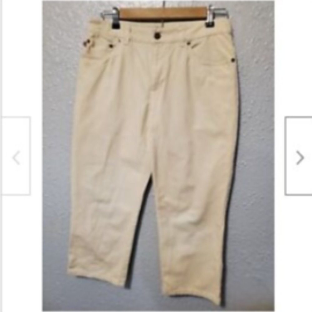 *SALE* Ralph Lauren Women's Capri Khaki Pants Size 6
